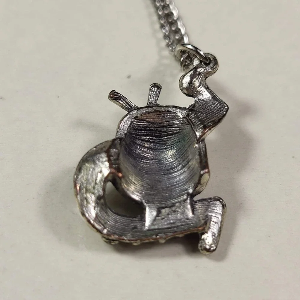 1776 Drum Pendant Necklace 17in Silver Tone Patriotic Scroll Vintage - Picture 5 of 6